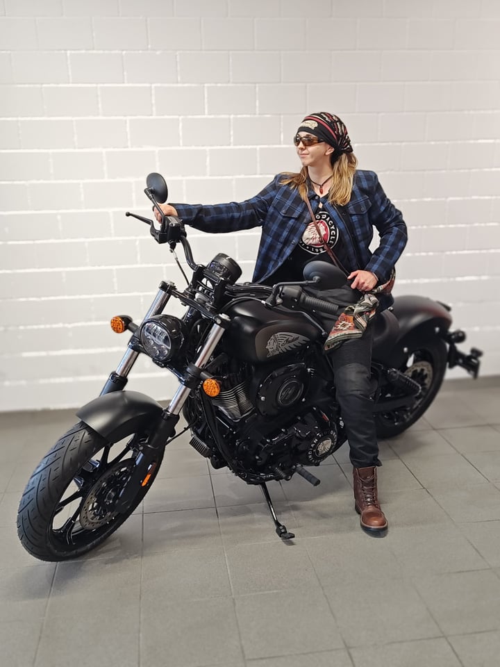 Indian Chief Bobber Occasion im Moto-Center WEST St. Gallen Indian Chief Bobber Occasion im Moto-Center WEST St. Gallen