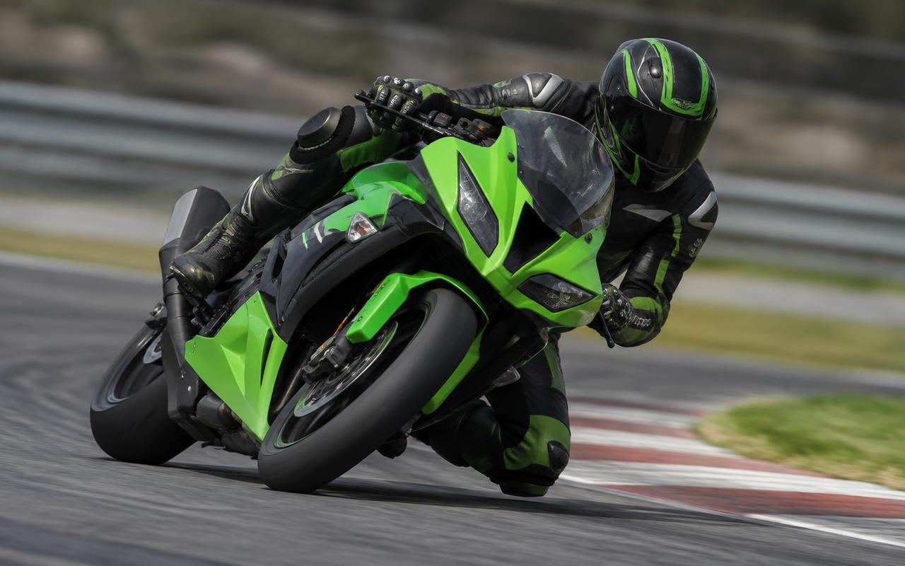 Kawasaki Ninja · Supersport bei Moto-Center WEST St. Gallen Kawasaki Ninja · Supersport bei Moto-Center WEST St. Gallen